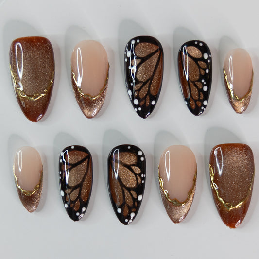 Amber Wings