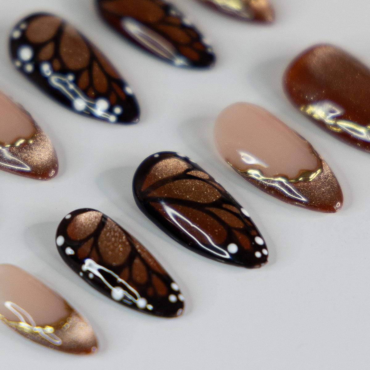 Amber Wings
